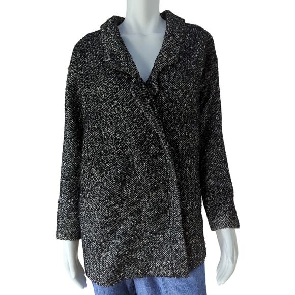EXPRESS One Eleven Black White Herringbone Tweed Button Up Jacket Womens Size XS - Picture 1 of 7
